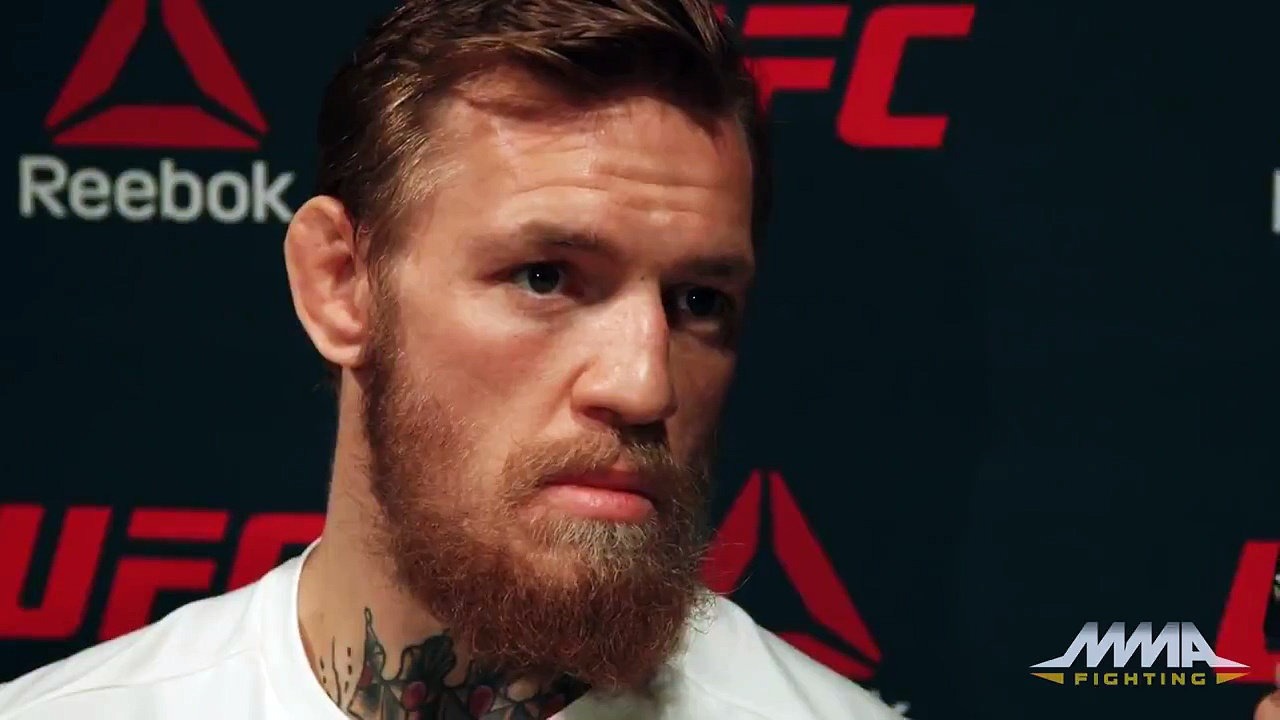 Макгрегор gif. Дом у дороги конор макгрегор трейлер 2023. Конор макгрегор джек джилинхол. Road house джейк джилленхол. Тони макгрегор.